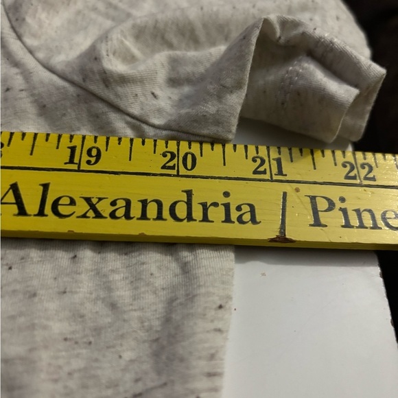 Harley-Davidson Grey T-Shirt with Red Logo Monroe, LA size large - Picture 4 of 7